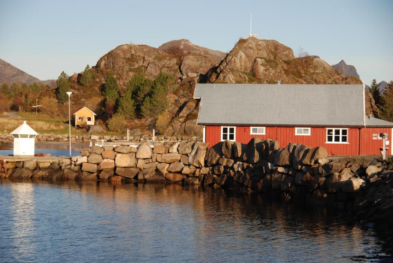 Hotel Sandvika Camping Kabelvåg Exteriér fotografie