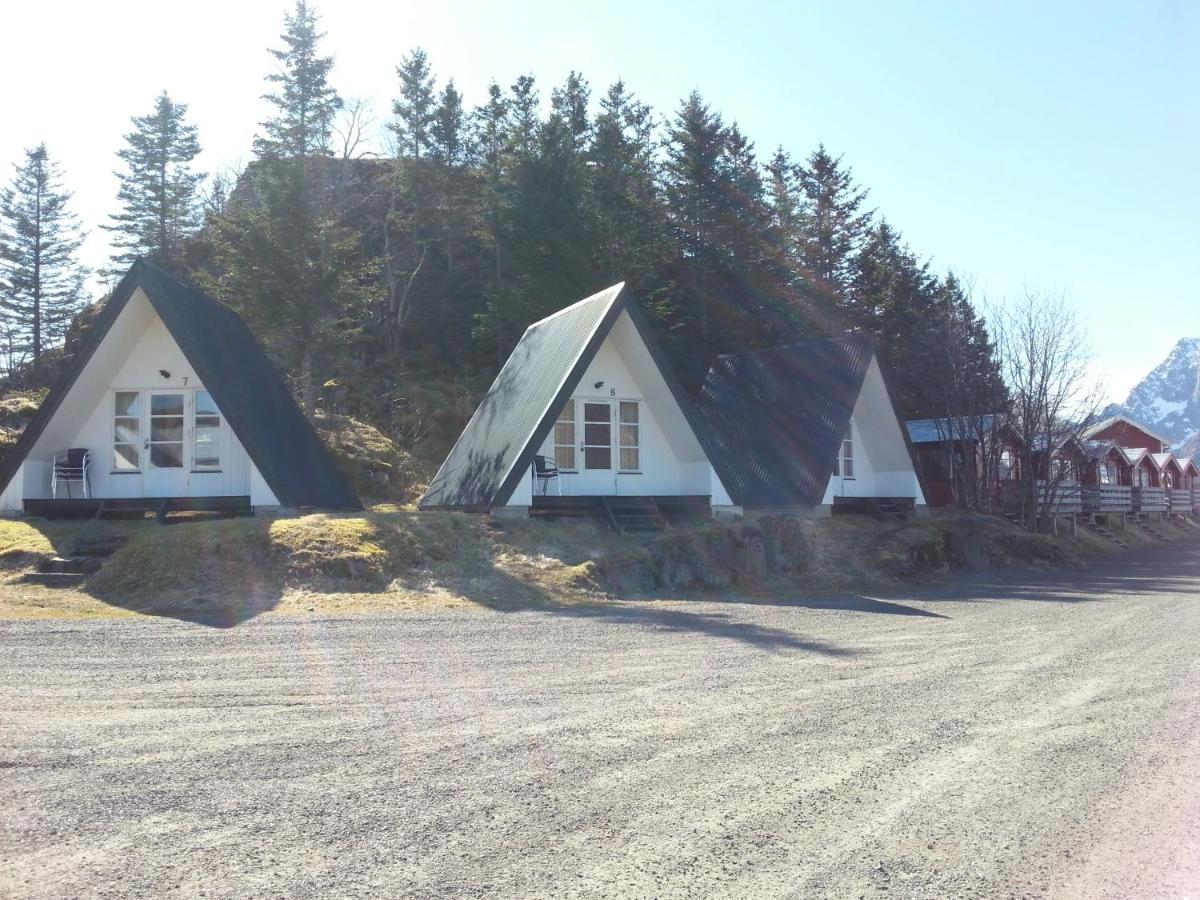 Hotel Sandvika Camping Kabelvåg Exteriér fotografie