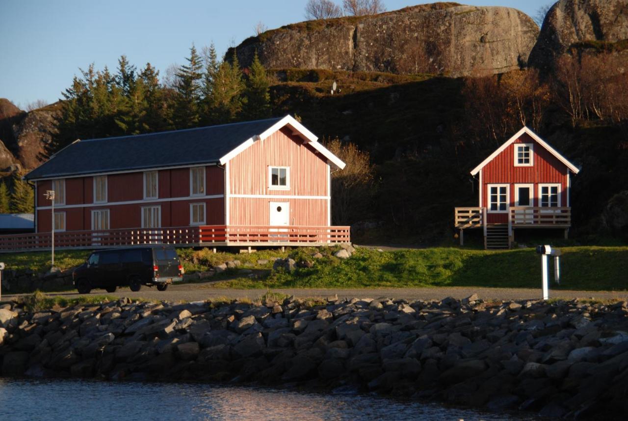 Hotel Sandvika Camping Kabelvåg Exteriér fotografie
