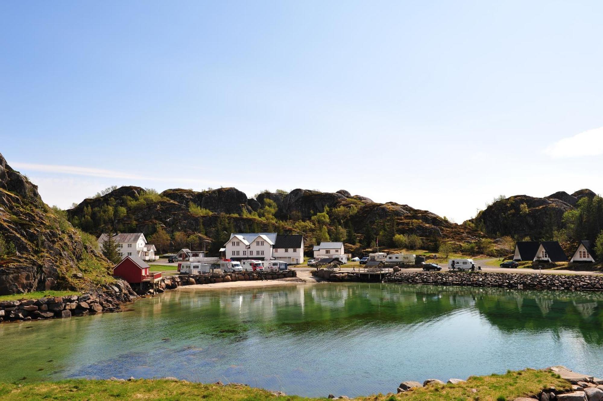 Hotel Sandvika Camping Kabelvåg Exteriér fotografie
